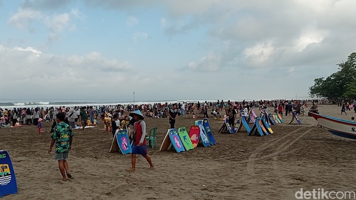 Pantai Pangandaran H+3 lebaran