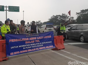Lalin Kota Bogor Padat, Petugas Kembali Tutup GT Branangsiang