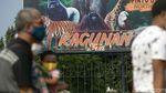 Ragunan Ditutup, Pengunjung Terpaksa Balik Kanan