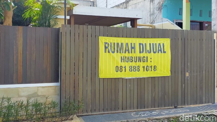 Penjualan rumah di Banyuwangi ini menjadi perhatian karen untuk membantu warga Palestina. Kini sudah banyak orang yang merasa tertarik untuk membeli rumah tersebut.