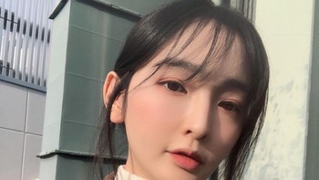 Parasnya menawan bukan? Dia dikenal gamer yang hebat dan pernah menjadi pemain Street Fighter terbaik di Jepang. Foto: (Instagram : satokayo1226)