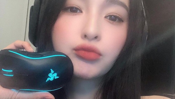Ternyata Gamer Jelita Ini Dulu Adalah...