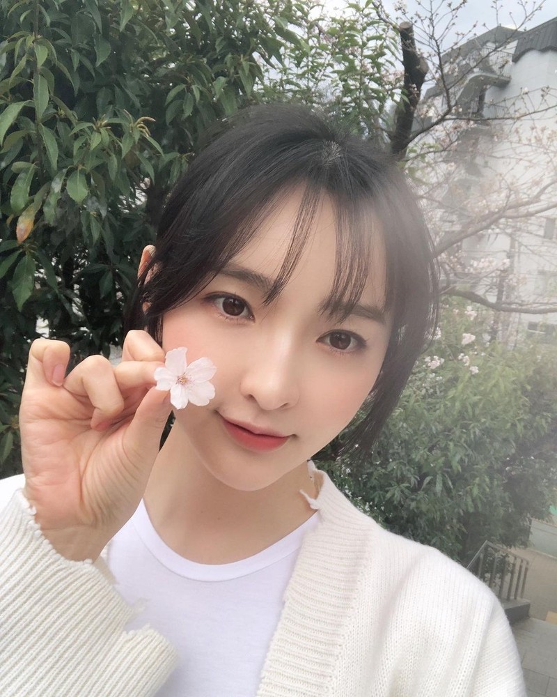 Siapa Sangka, Gamer Secantik Ini Ternyata..