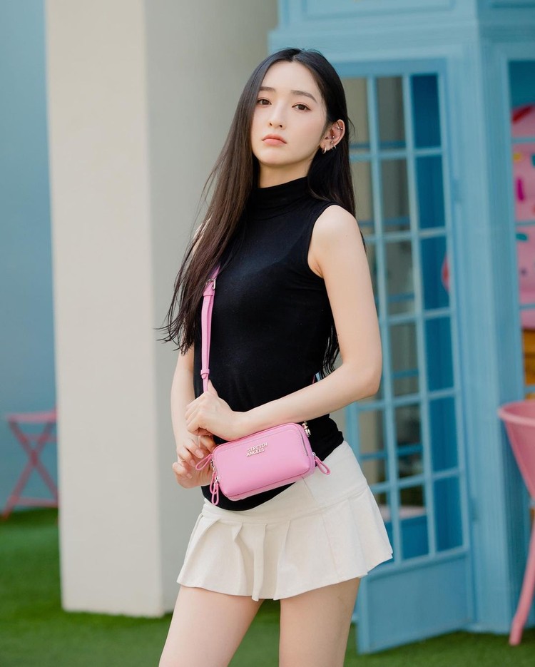 Siapa Sangka, Gamer Secantik Ini Ternyata.. Siapa Sangka, Gamer Secantik Ini Ternyata..