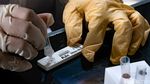 Tes Antigen Acak untuk Pengguna KRL di Stasiun Manggarai
