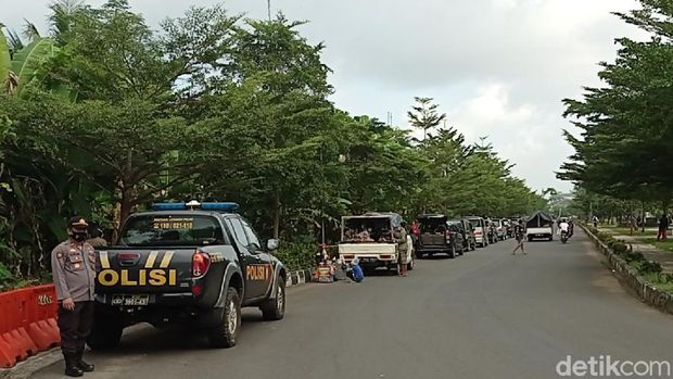 Wisatawan Pantai Pangandaran