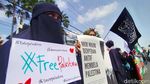 Aksi Bela Palestina Menggema di Surabaya