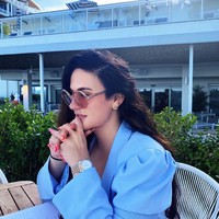 Selebgram itu bernama Danielle Miller. Di Instagramnya, ia kerap memamerkan gaya hidup mewah.  Foto: dok. Instagram/@killadmilla