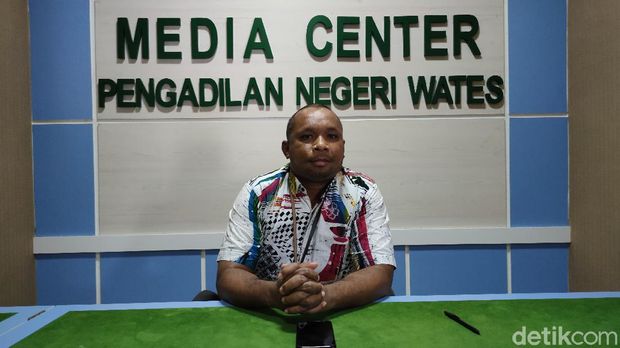 Hakim PN Wates, Edy Sameaputty.