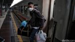 Hiruk Pikuk Stasiun Gambir-Senen di Kala Arus Balik Mudik