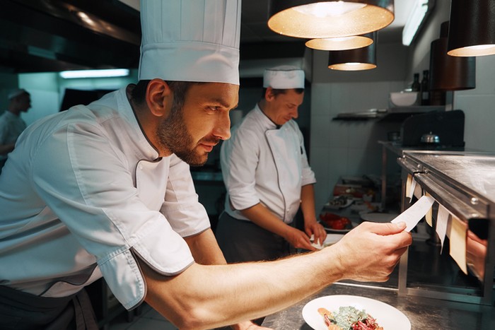 Ini 5 Makna Bentuk dan Model Topi Chef
