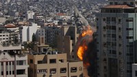 Gedung yang diroket Israel bernama Gedung Al-Jalaa di Kota Gaza.