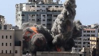 Serangan udara tersebut tidak menimbulkan korban jiwa. Meski begitu, kelompok kebebasan pers mengecam serangan itu. Mereka menuduh Israel mencoba untuk menyembunyikan serangan Israel terhadap militan Hamas.