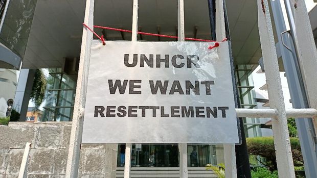 Pencari suaka asal Afghanistan demo di depan UNHCR (Karin-detikcom)