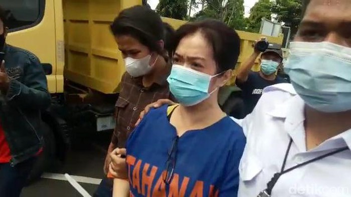 penipuan di surabaya
