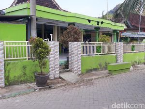 Begini Suasana di Lokasi Usai Massa Rusak Balai Desa Ngimbang di Tuban
