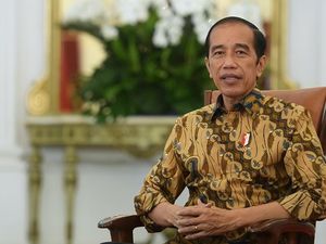 Jokowi Minta KPK-BKN-MenPAN Susun Skenario Selamatkan 75 Pegawai KPK
