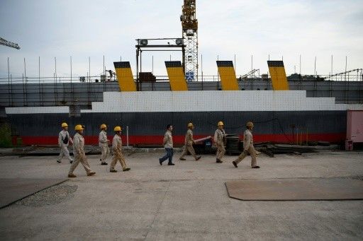 Replika Kapal Titanic di China