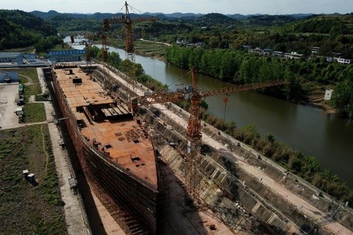 Replika Kapal Titanic di China