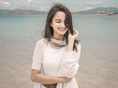 8 Fakta Sabrina, Pacar CEO Ruangguru yang Diterima di Kampus Terbaik Dunia