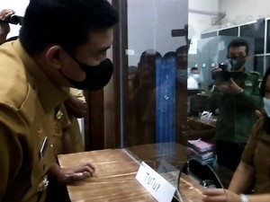 Sidak ke 2 Dinas, Bobby Geram Meja Tutup-Pegawai Kosong di Jam Kerja