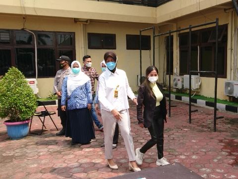 Wanita viral maki petugas di Anyer ditangkap (M Iqbal-detikcom)