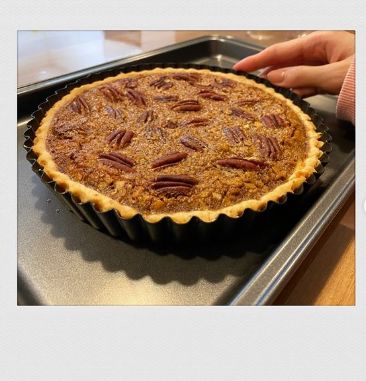 Yoona SNSD Jago Baking Bisa Bikin Roti dan Pie Enak