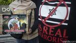 Aksi Galang Dana Untuk Palestina di Lampu Merah