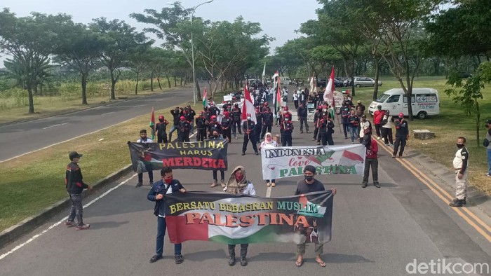 demo palestina di surabaya