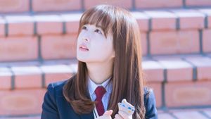 Park Bo Young dan 10 Artis Korea yang Masih Cocok Pakai Seragam SMA