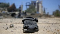 Hingga kini total sebanyak 212 warga Palestina tewas akibat serangan selama sepekan. AP Photo/Hatem Moussa.