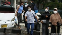 Salah satu terminal yang kembali beroperasi adalah Kampung Rambutan.