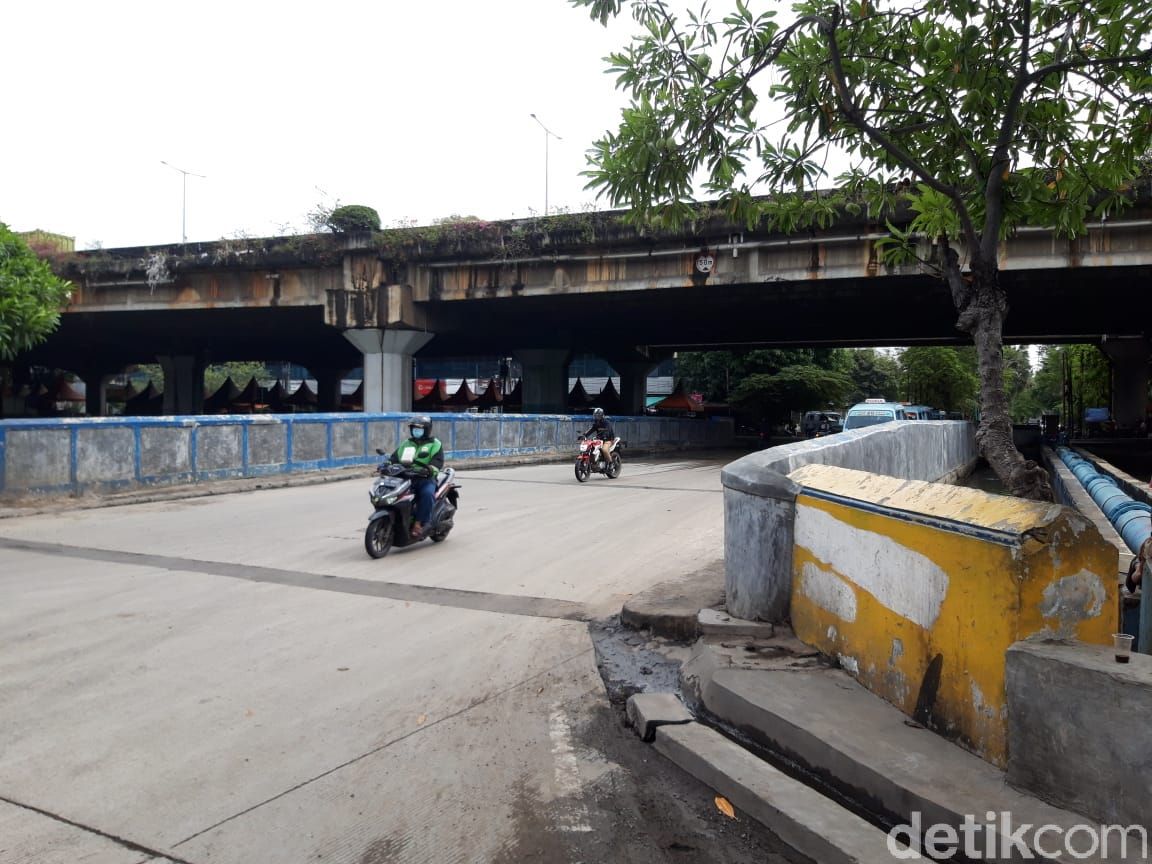 Kondisi Jl RE Martadinata-Jembatan Lodan usai proyek antibanjir selesai, 18 Mei 2021. (Rakha Ariyanto Darmawan/detikcom)