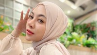 Saat isu yang menyangkut Yudha Febrian mencuat, Liza Aditya menegaskan dirinya sudah tidak lagi berhubungan dengan pesepakbola tersebut. (Foto: dok. Instagram @lzadtya) 
