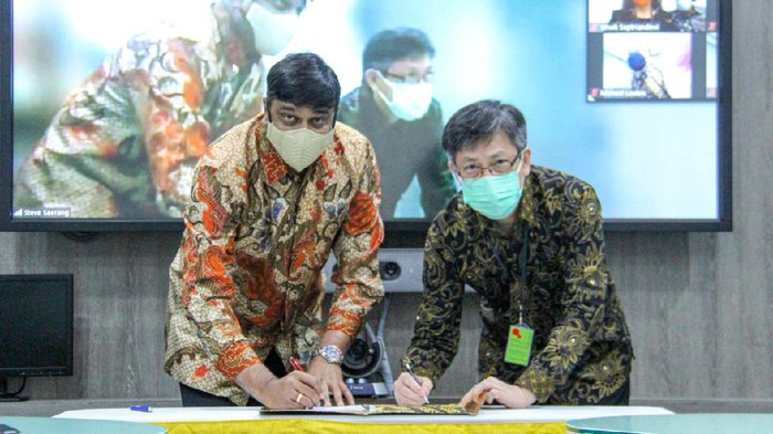 Momen Kesepakatan Penjualan 4.200 Menara Telekomunikasi Indosat Ooredoo telah menyelesaikan transaksi lebih dari 4.200 penjualan menara telekomunikasi dan sewa kembali kepada PT EPID Menara AssetCo.