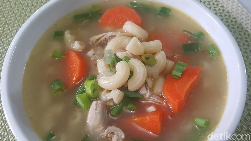 3 Resep Sop Ayam Bening Kaldu Gurih Buat Makan Keluarga Nikmat