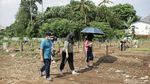 Suasana TPU Srengseng Sawah 2 Usai Ziarah Kembali Dibuka