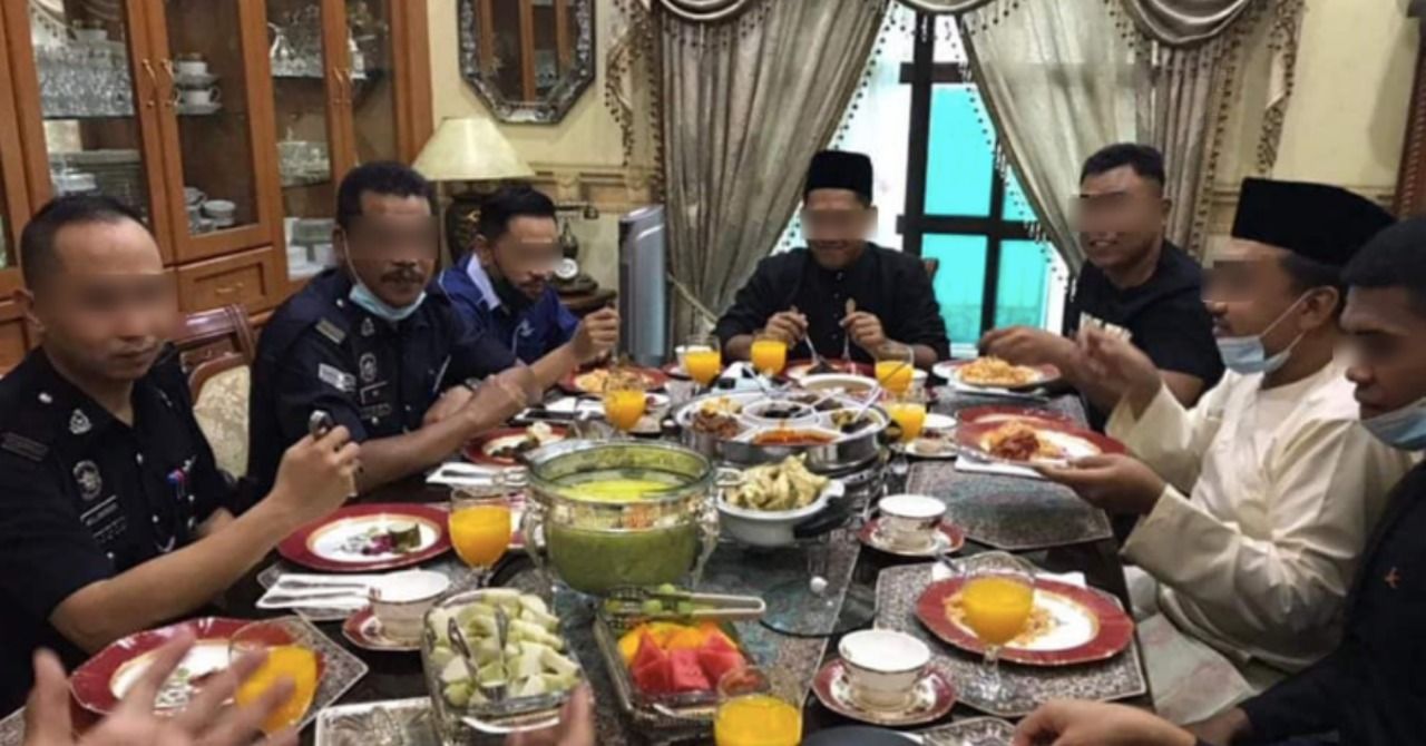 Unggah Foto Makan Ketupat Bareng, Pensiunan Polisi Ini Terancam Dipenjara