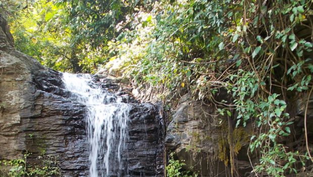 Air terjun Grenjengan Sewu