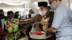 Akbar Tanjung-Yenny Wahid Hadiri Pemakaman Wimar Witoelar