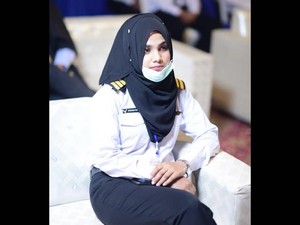 Kenalan dengan Arooba Faridi, Hijabers Insinyur Dirgantara Termuda Pakistan