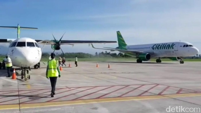bandara banyuwangi