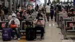 Begini Ramainya Stasiun Pasar Senen Usai Larangan Mudik Berakhir