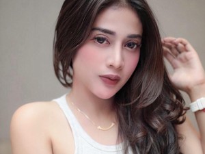 Si Seksi Fotogenik Chintya Ramlan Merantau dari Pinang untuk Taklukkan Jakarta