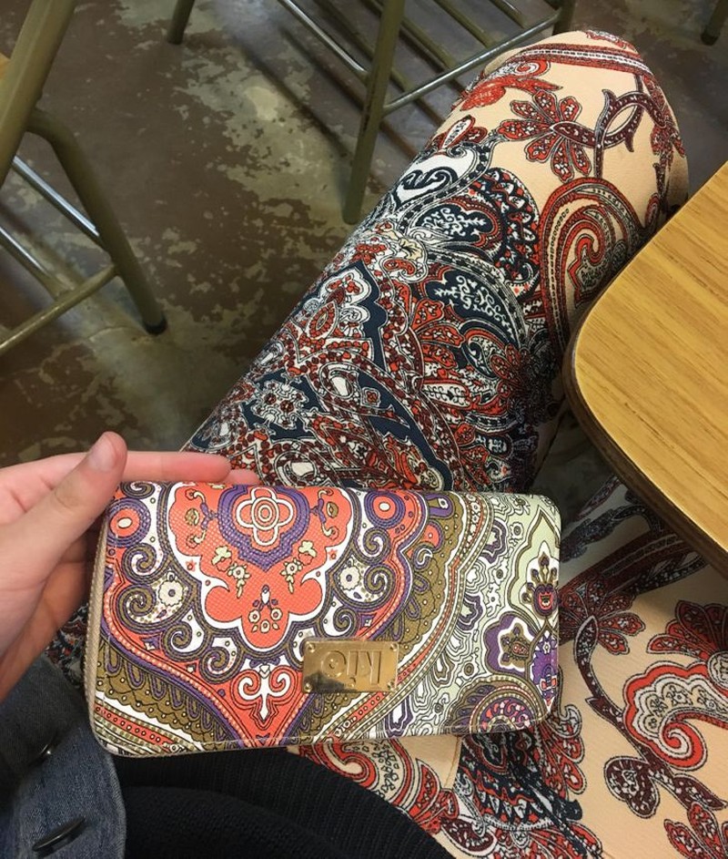 fotoinet situasi kebetulan sama yang tak terduga