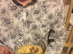 Potret Menggelikan Mereka yang Kebetulan Sama Dengan Sekitar