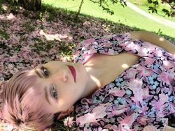 Potret Menggelikan Mereka yang Kebetulan Sama Dengan Sekitar