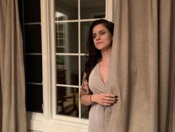 Potret Menggelikan Mereka yang Kebetulan Sama Dengan Sekitar