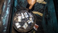 Lama perjalanan menuju Indramayu memang tidak bisa diprediksi, tergantung cuaca dan kondisi perairan.  