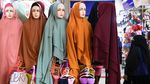 Kembali Dibuka, Begini Suasana di Pasar Tanah Abang